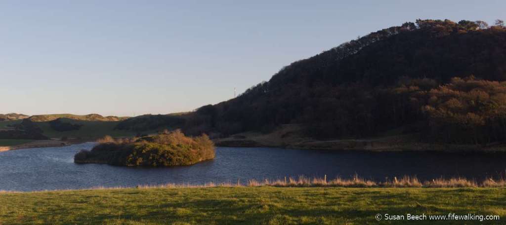 Devil's Spadeful and Dunearn Hill