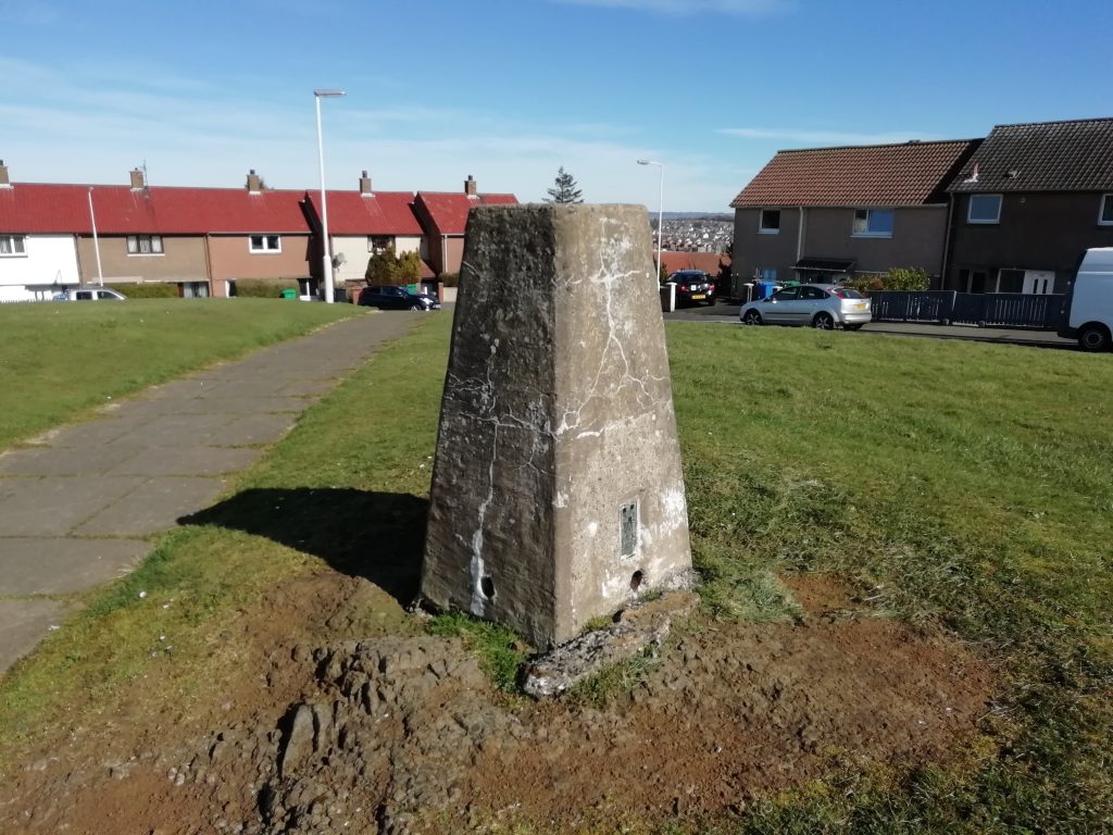 Trig in a housing estate, Kirkcaldy