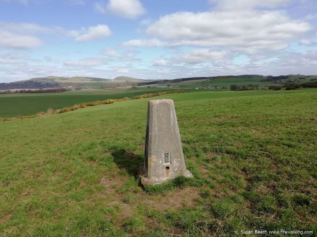 Carneil Hill (Oakley)